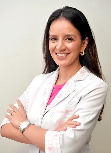 Dra. Mariana Siqueira Torres - Corpo Clínico A Clínica da Mulher